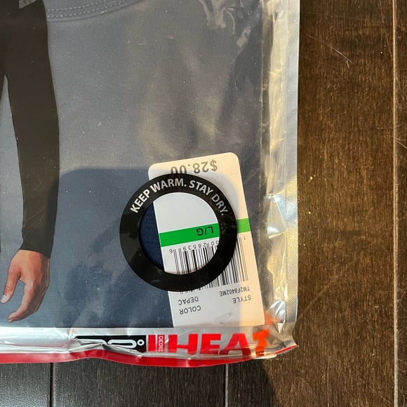 NWT Men’s Stay Warm Thermal - Picture 3 of 3